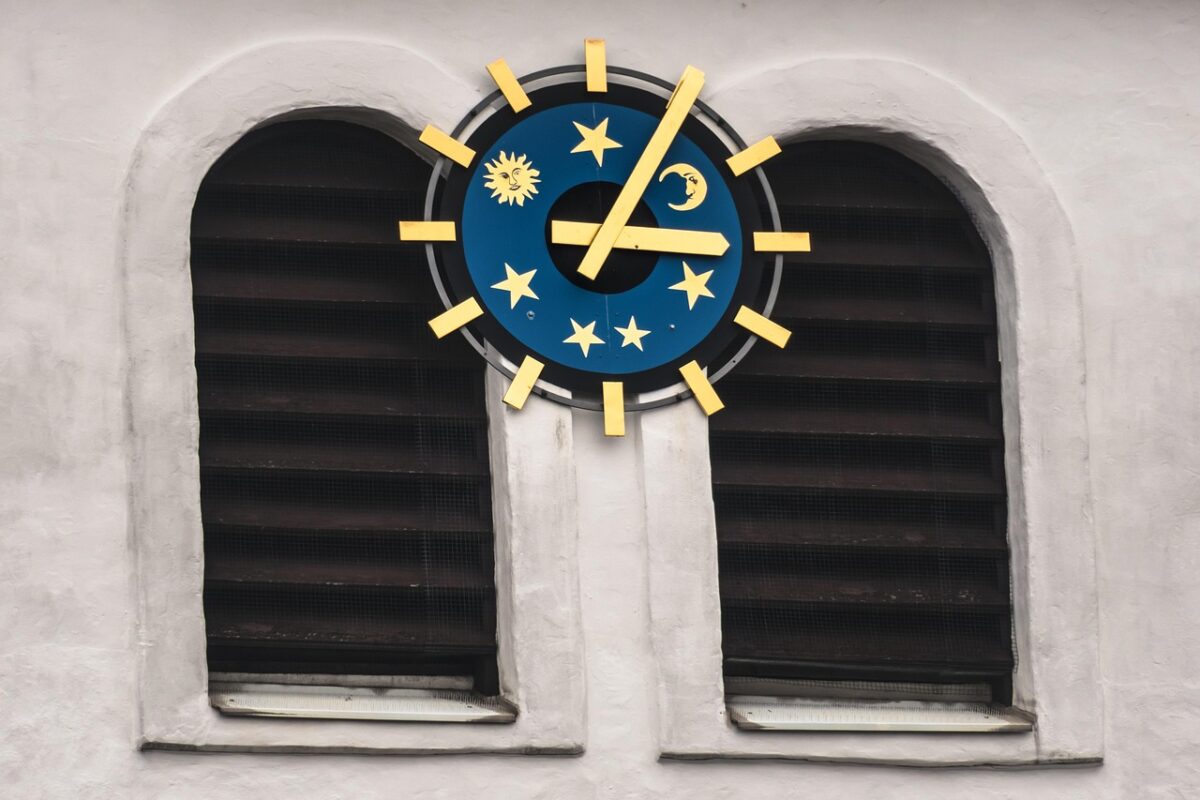 clock, clock face, heaven, sun, moon, stars, tower clock, church clock, time, pointer, dial, minutes, hours, watchmaking, timepiece, nostalgic, analog clock, metal, gold, clock hands clock, clock face, heaven, sun, moon, stars, tower clock, church clock, time, pointer, dial, minutes, hours, watchmaking, timepiece, nostalgic, analog clock, metal, gold, clock hands