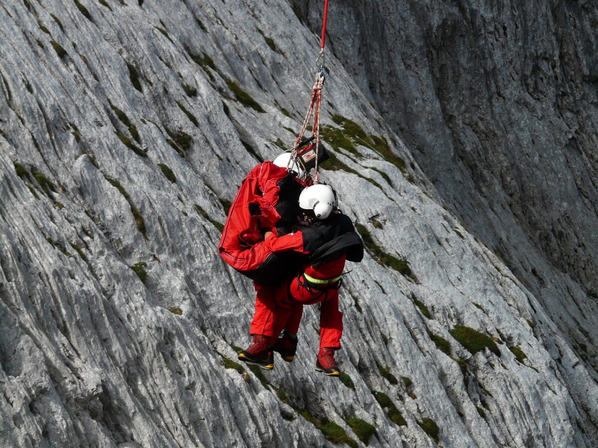 rescue workers, mountain rescue, emergency, accident, abseil, mission, rescue operation, mountain watch, winch, altitude rescue, air rescue, emergency doctor, help, rescue, first aid, rope, carabiner, mountain rescue, rescue, rescue, rescue, rescue, rescue, first aid rescue workers, mountain rescue, emergency, accident, abseil, mission, rescue operation, mountain watch, winch, altitude rescue, air rescue, emergency doctor, help, rescue, first aid, rope, carabiner, mountain rescue, rescue, rescue, rescue, rescue, rescue, first aid