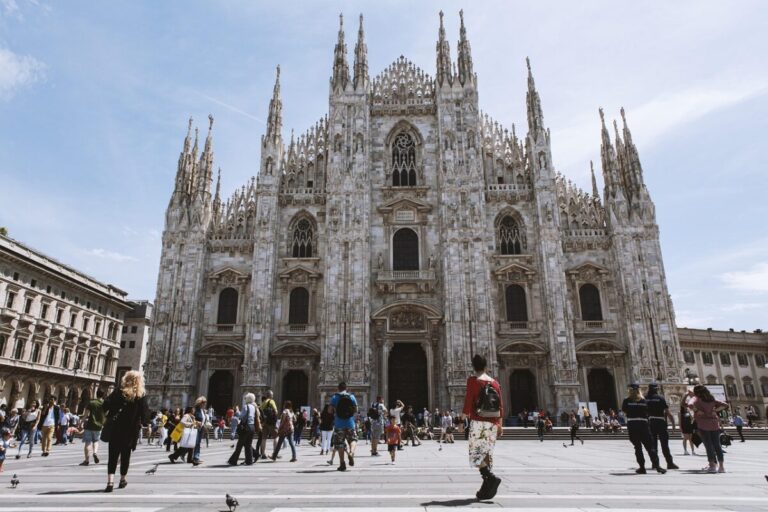 Milano, capitale dei milionari: la città con il maggior numero di ricchi al mondo