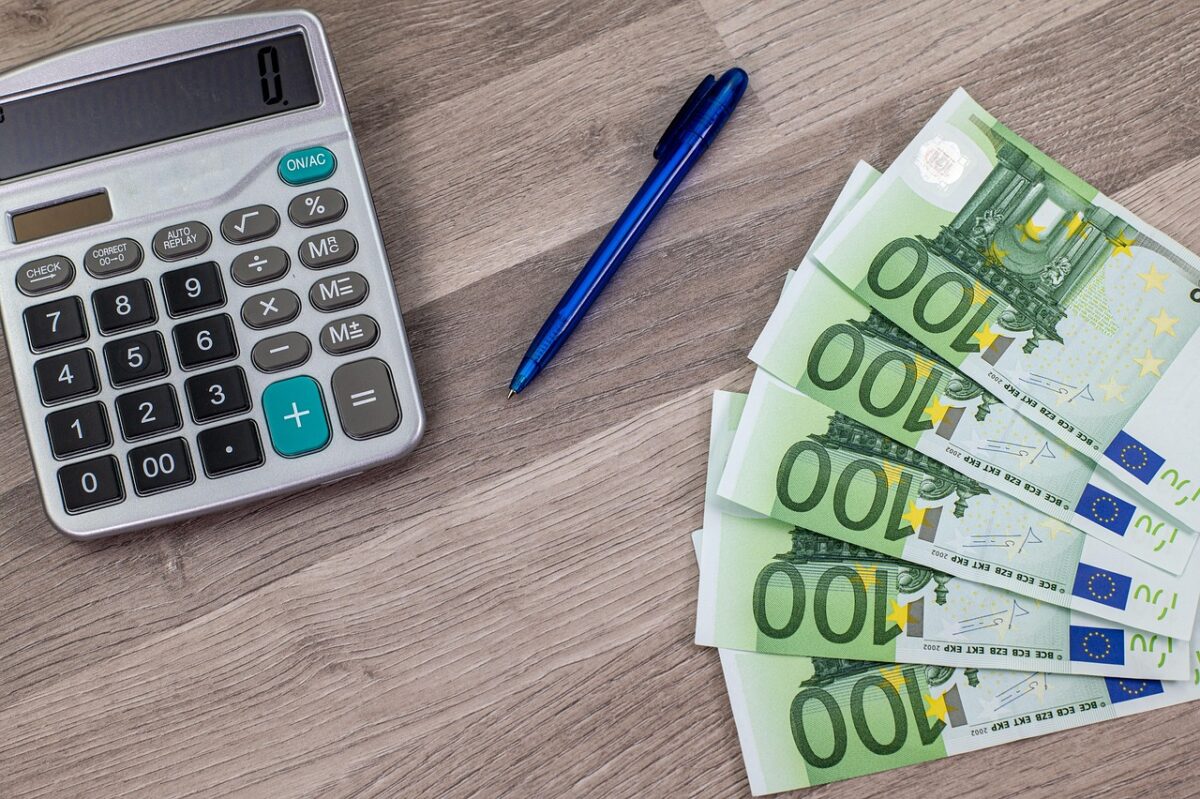 business, euro, 4k wallpaper, mac wallpaper, money, banknote, free background, cash, currency, wallpaper hd, calculator, wallpaper 4k, wallet, pen, finance, bank, paper, wealth, investment, full hd wallpaper, hd wallpaper, banking, background, 4k wallpaper 1920x1080, financial, economy, success, free wallpaper, beautiful wallpaper, windows wallpaper, laptop wallpaper, bill, desktop backgrounds, cool backgrounds, savings