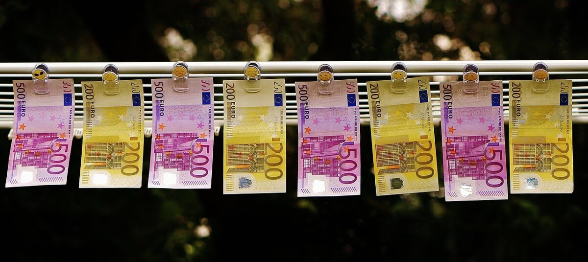 money, seem, euro bills, currency, finance, dollar bill, banknote, euro notes, euro, lots, save up, paper money, 500 euro, 200 euro, finance, euro, euro, euro, euro, euro, 200 euro