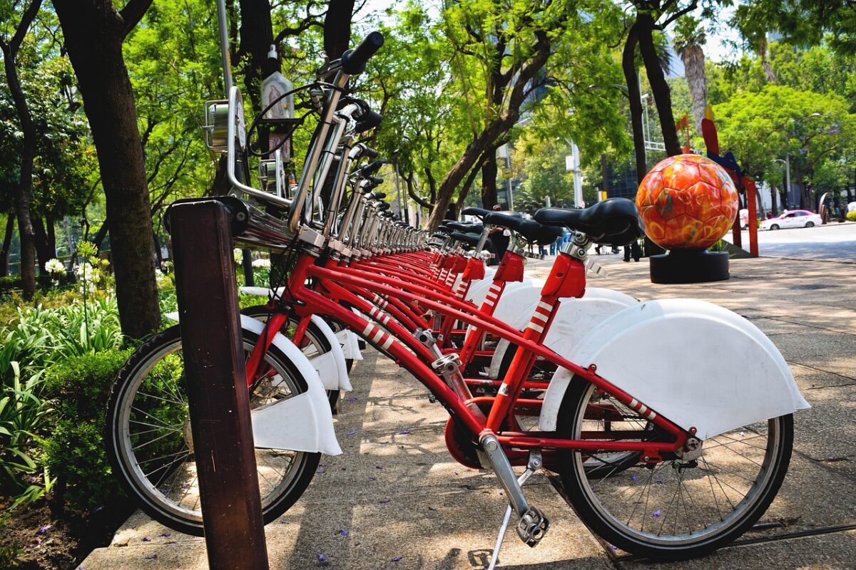 Sanzione record dell’UE contro AliExpress: sotto accusa truffe, e-bike illegali e rischi per i clienti
