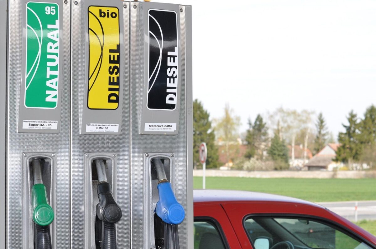 fuel, refueling, gas station, oil, benzine, gas station, gas station, benzine, benzine, benzine, benzine, benzine